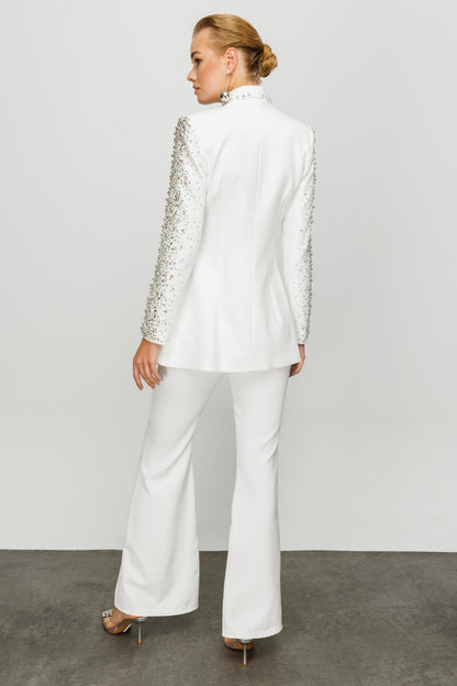 Polished Garment with an Effortless Classic Look