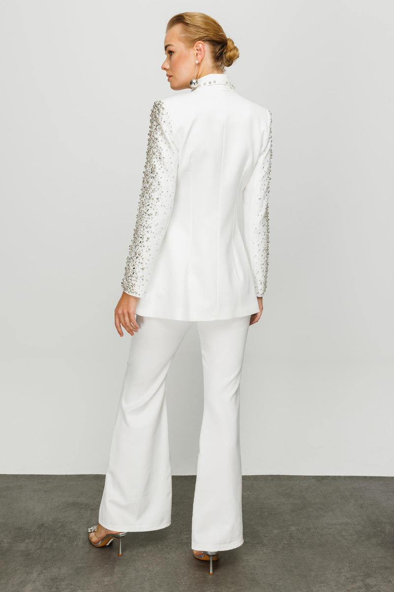 Polished Garment with an Effortless Classic Look