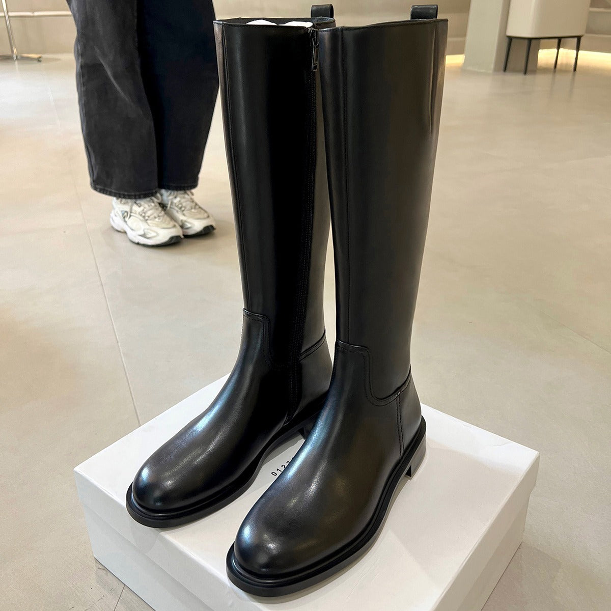 Polished Boots with an Effortless Classic Look