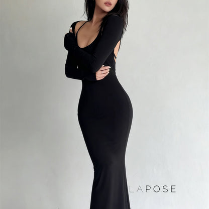 Gracefully Styled Garment for Any Occasion