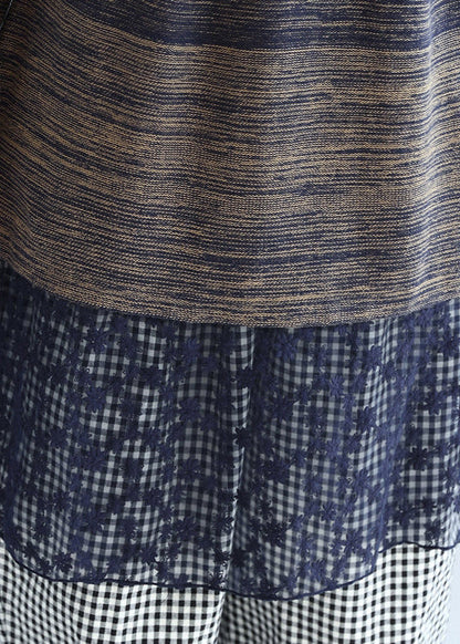 Classic Vintage Sweater with a Flattering Fit