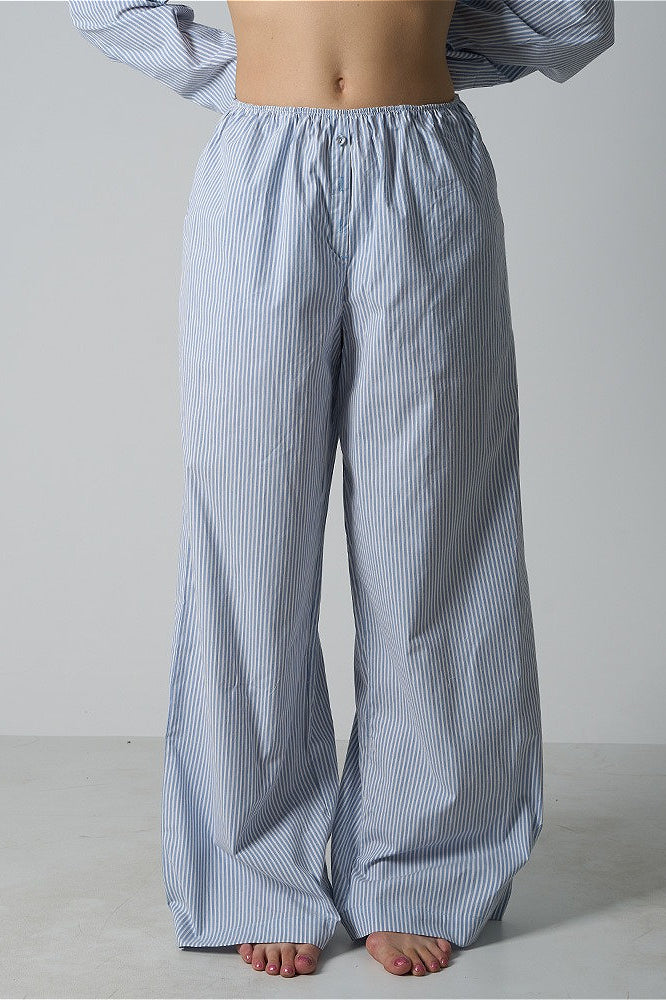 Gracefully Styled Pants for Any Occasion
