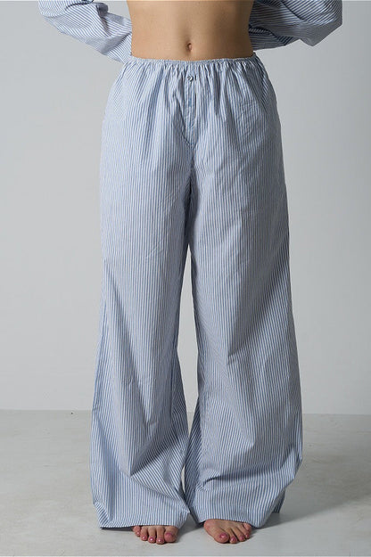 Gracefully Styled Pants for Any Occasion