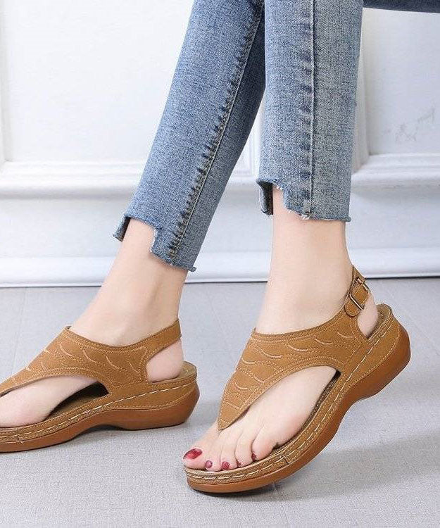 Classic Vintage Sandals with a Flattering Fit