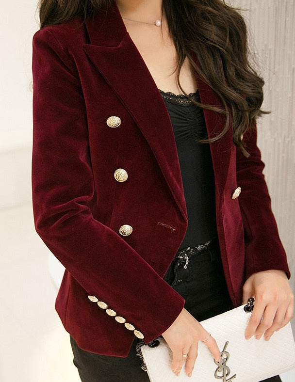 Polished Garment with an Effortless Classic Look