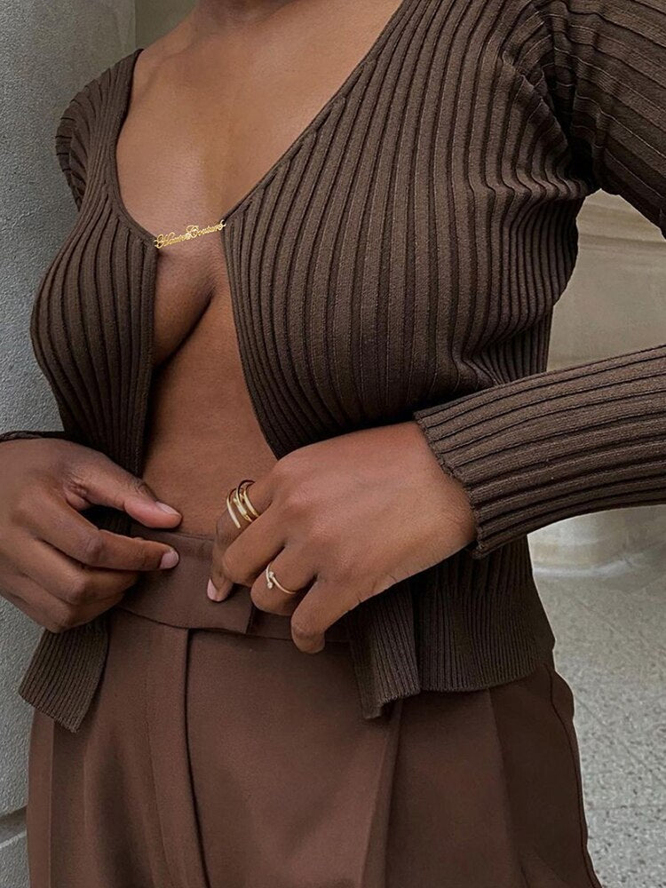 Beautifully Crafted Cardigan in a Classic Style