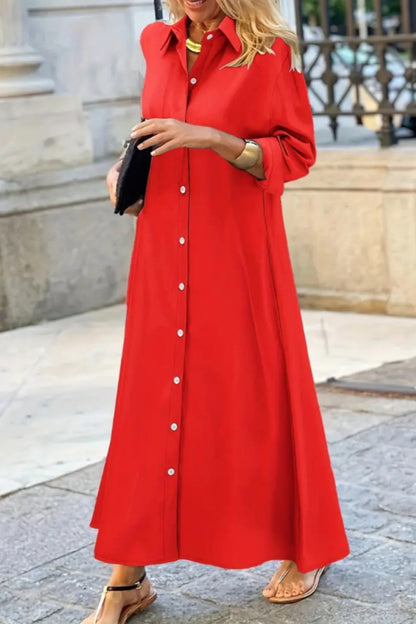 Effortlessly Elegant Dress with a Timeless Design