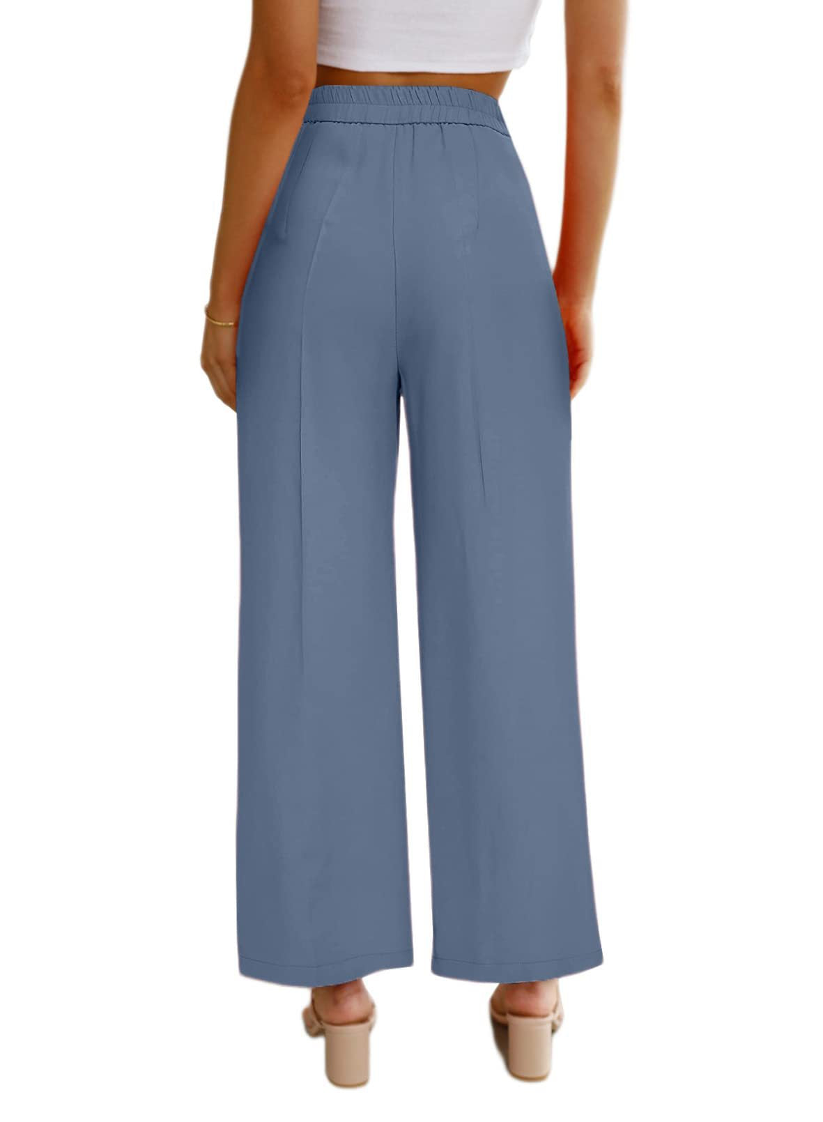 Effortlessly Elegant Garment with a Timeless Design