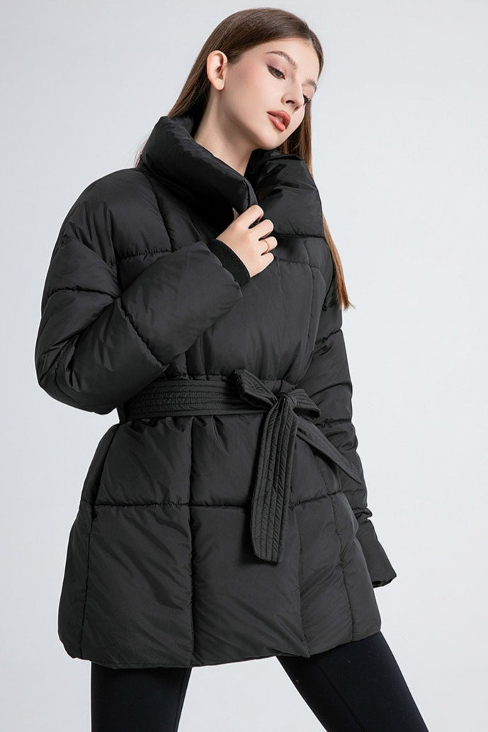 Effortlessly Elegant Jacket with a Timeless Design