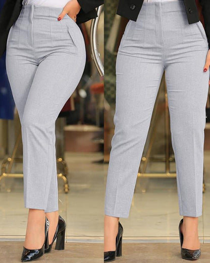 Effortlessly Elegant Trousers with a Timeless Design