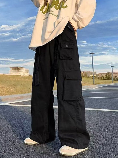 Well Tailored Pants with a Graceful Silhouette