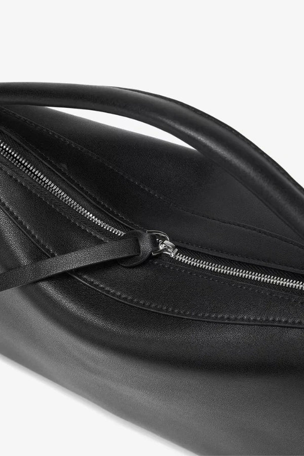 Polished Bag with an Effortless Classic Look
