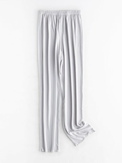 Beautifully Finished Garment in a Timeless Design