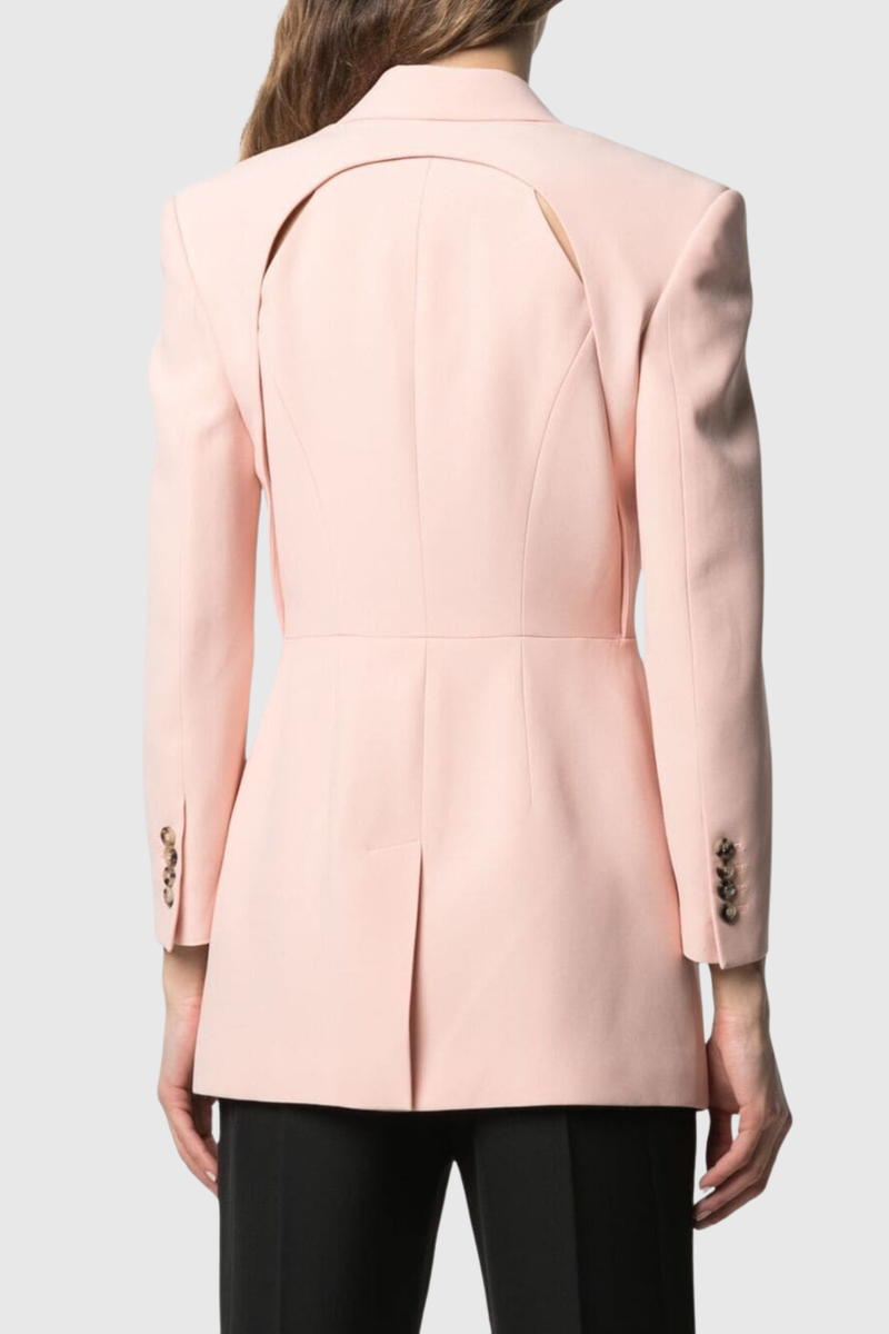 Well Tailored Garment with a Graceful Silhouette