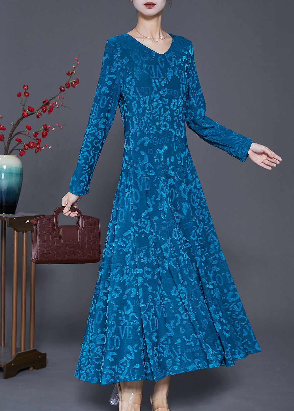 Polished Dress with an Effortless Classic Look