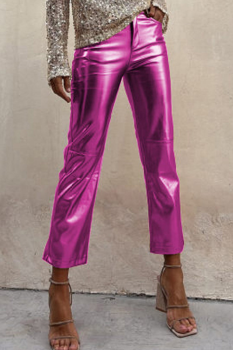 Effortlessly Elegant Garment with a Timeless Design