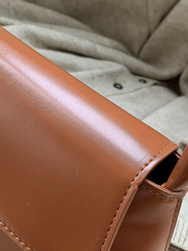 Classic Vintage Bag with a Flattering Fit