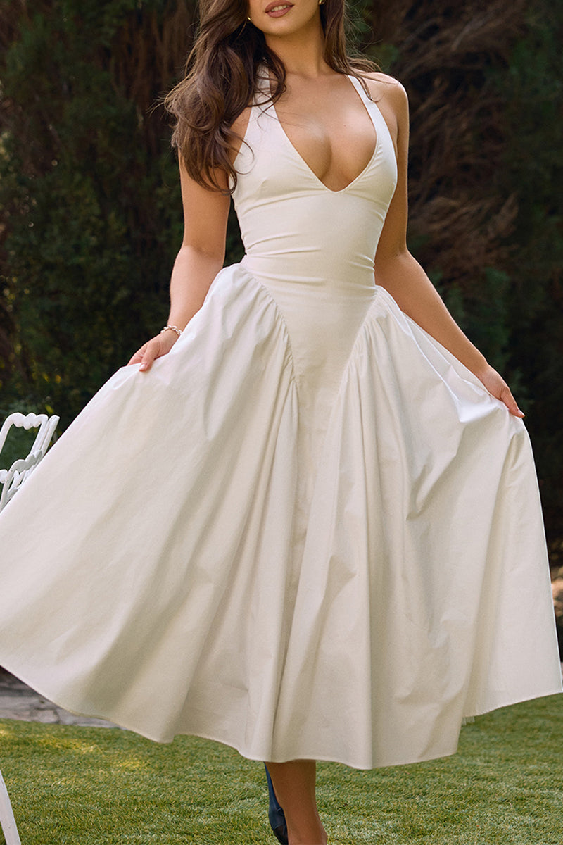 Well Tailored Dress with a Graceful Silhouette