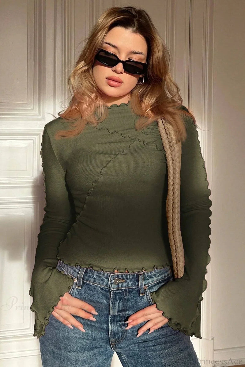 Effortlessly Elegant Garment with a Timeless Design