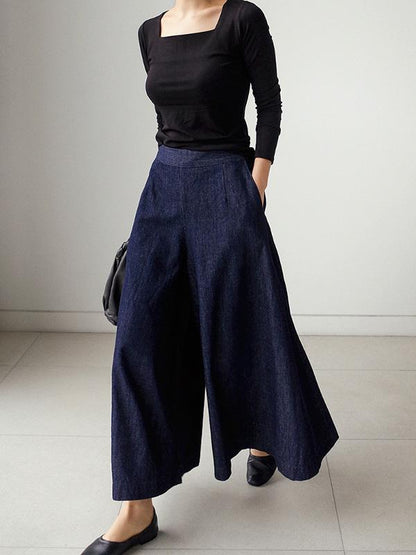 Effortlessly Elegant Pants with a Timeless Design