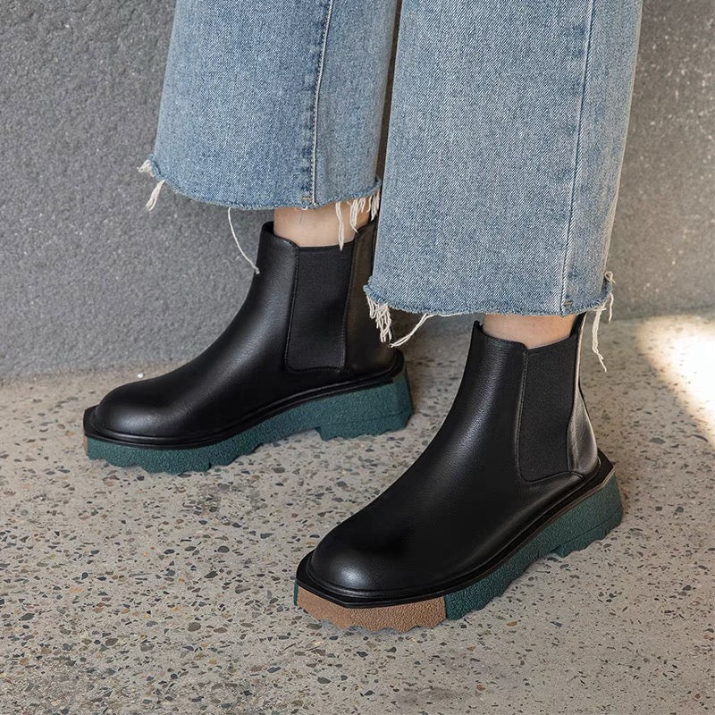 Elegantly Styled Boots for Everyday Wear