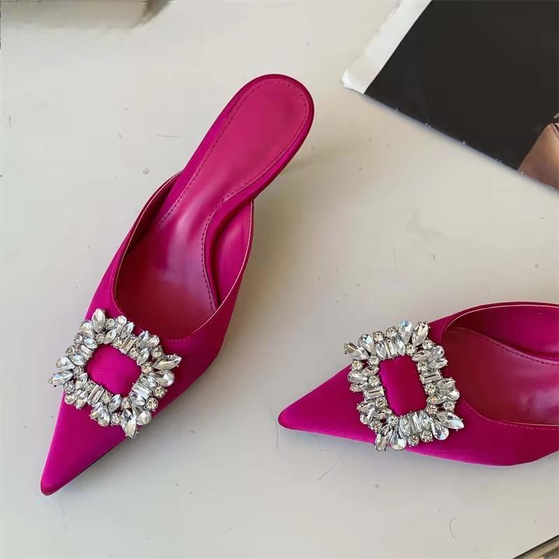 Classic Vintage & Enduringly Stylish Heels