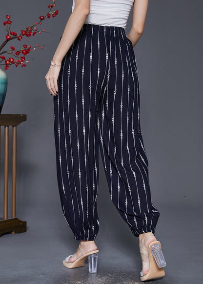Classic Vintage Pants with a Flattering Fit