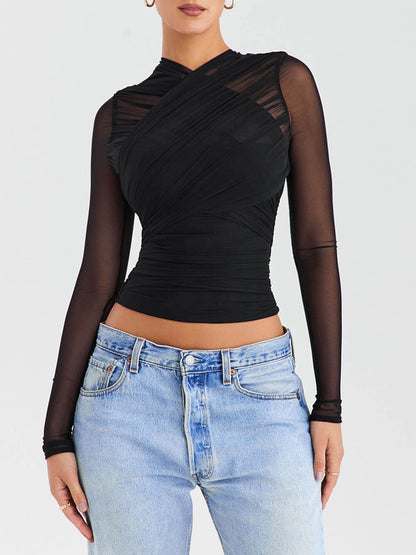 Well Tailored Top with a Graceful Silhouette