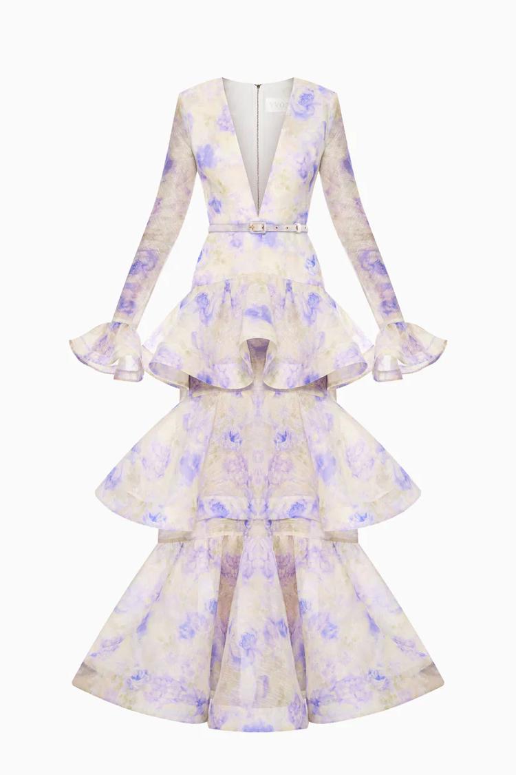 Classic Vintage Dress with a Flattering Fit