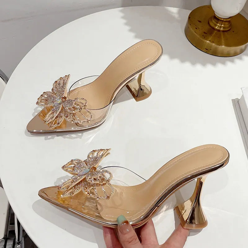 Polished Heels with an Effortless Classic Look