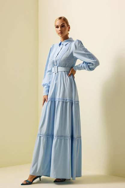 Sophisticated Dress with a Clean Classic Look