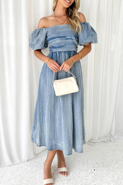 Beautifully Crafted Dress in a Classic Style