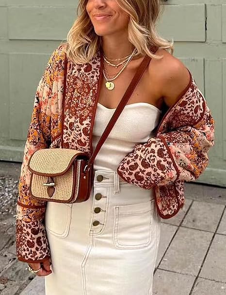 Elegantly Styled Jacket for Everyday Wear