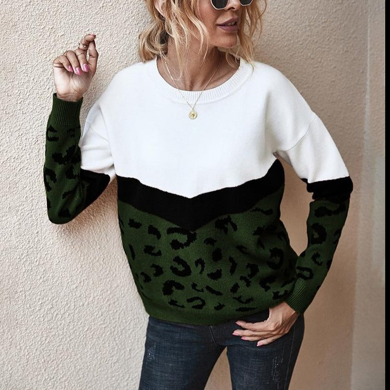 Effortlessly Elegant Sweater with a Timeless Design