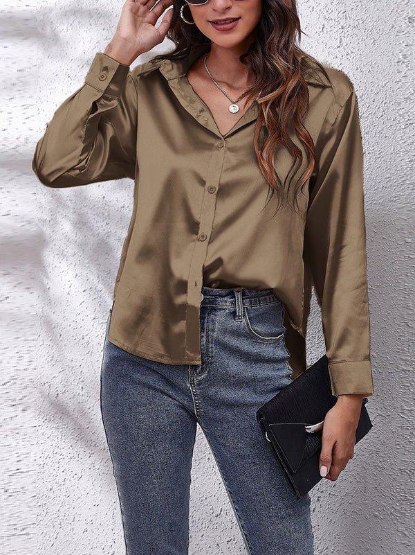 Classic Vintage Blouse with a Flattering Fit