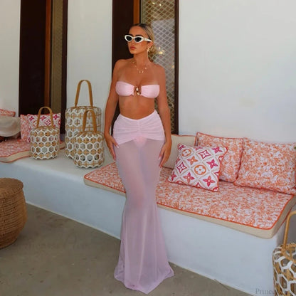 Beautifully Crafted Swimsuit in a Classic Style