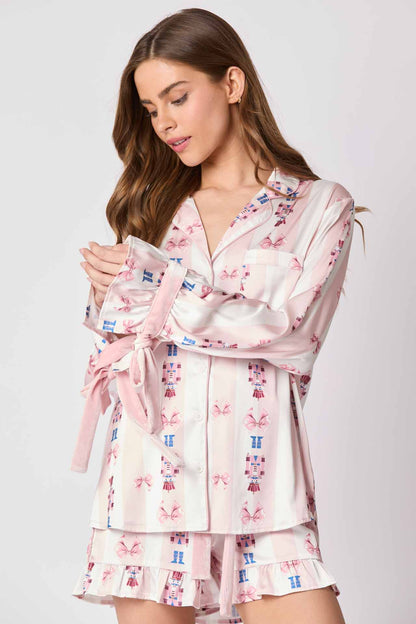 Effortlessly Elegant Garment with a Timeless Design