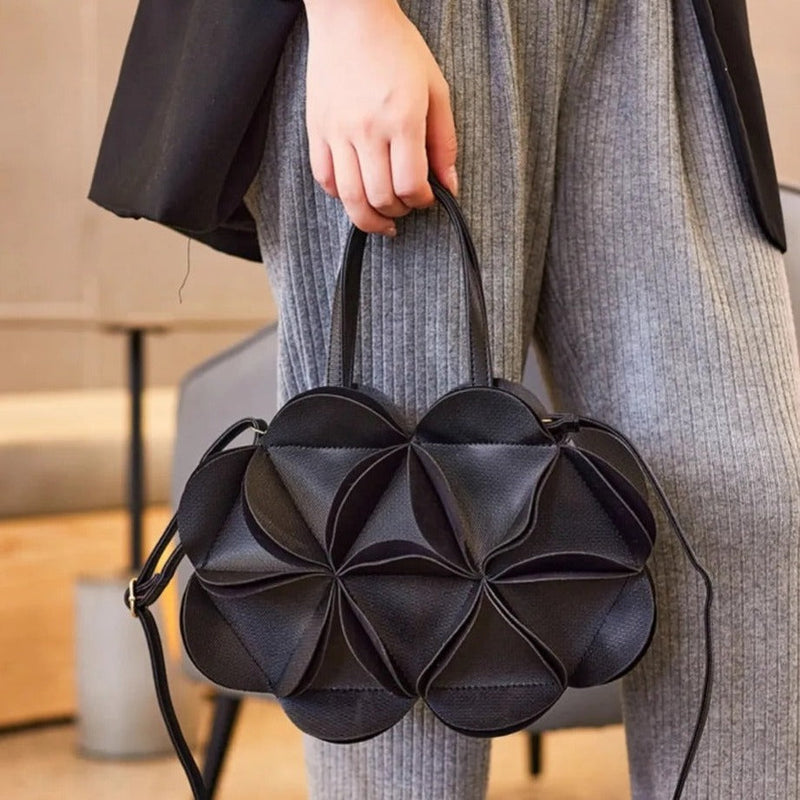 Gracefully Styled Bag for Any Occasion