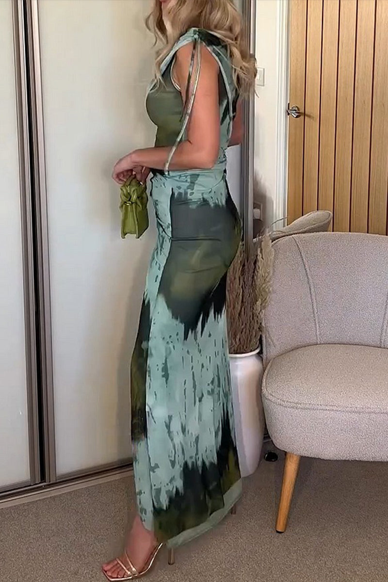 Beautifully Balanced Dress with Timeless Character