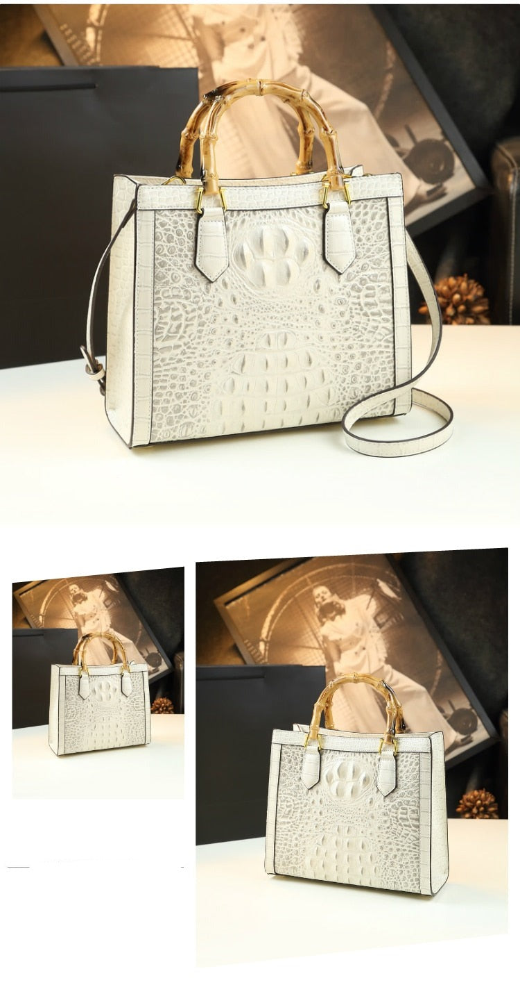 Classic Vintage Bag with a Flattering Fit