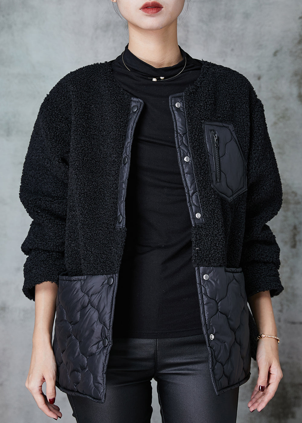 Elegantly Styled Jacket for Everyday Wear