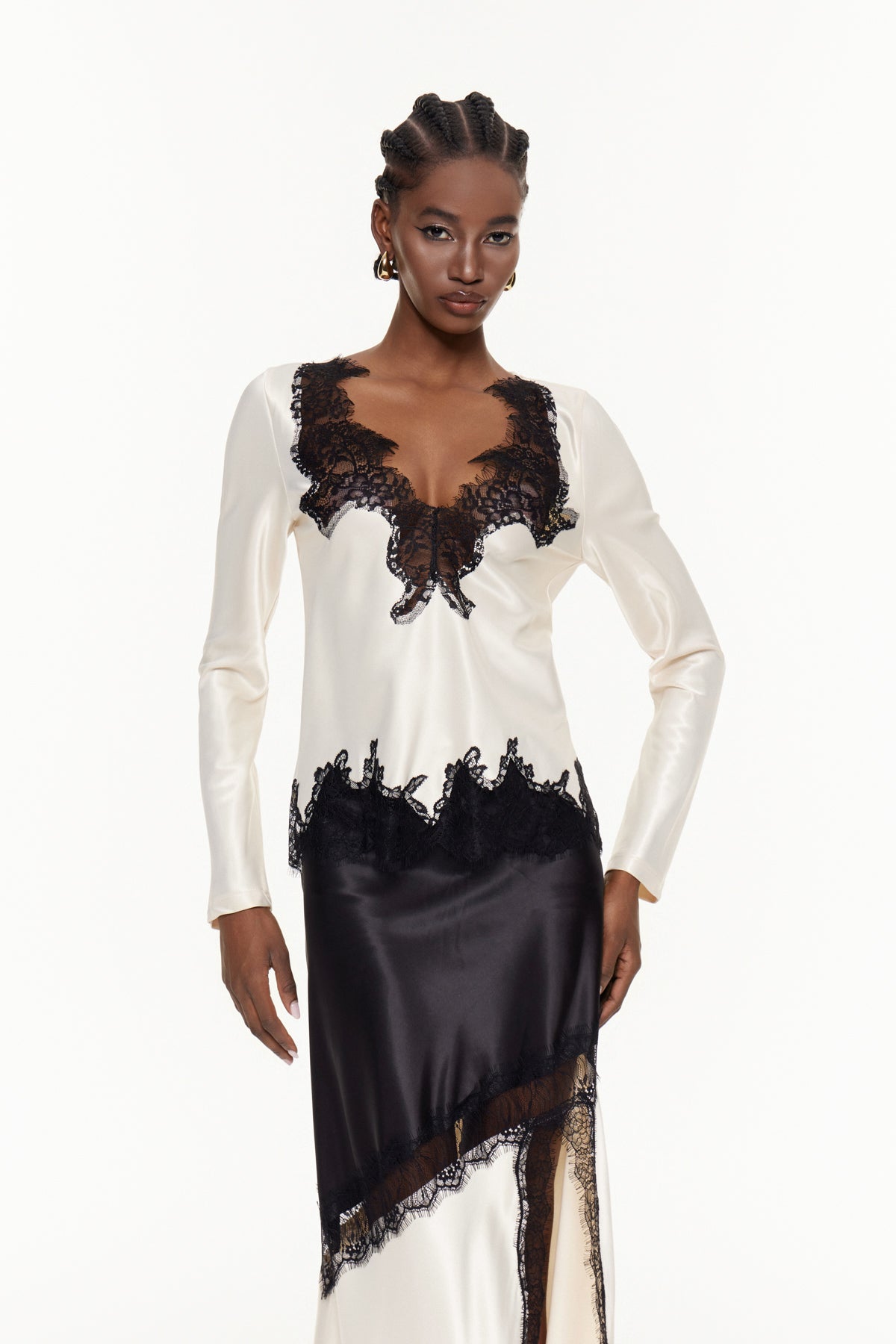 Beautifully Finished Garment in a Timeless Design