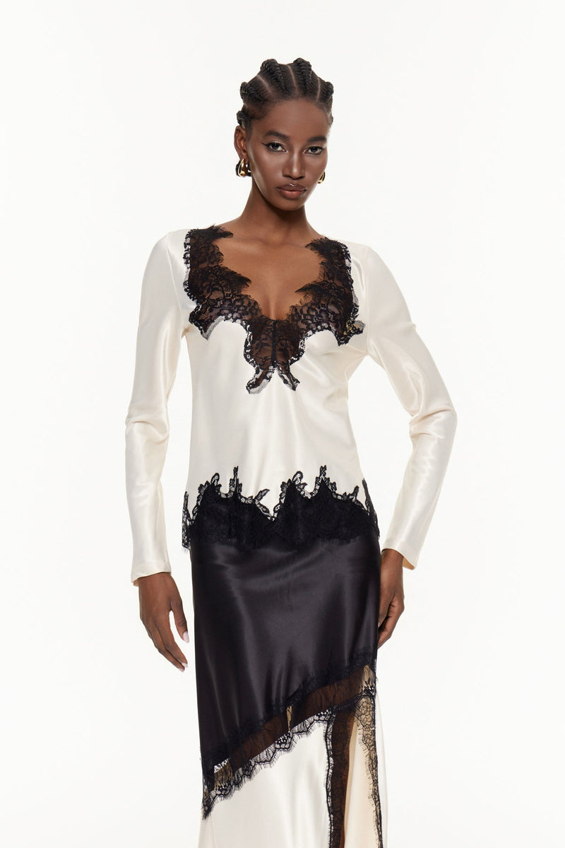 Polished Garment with an Effortless Classic Look