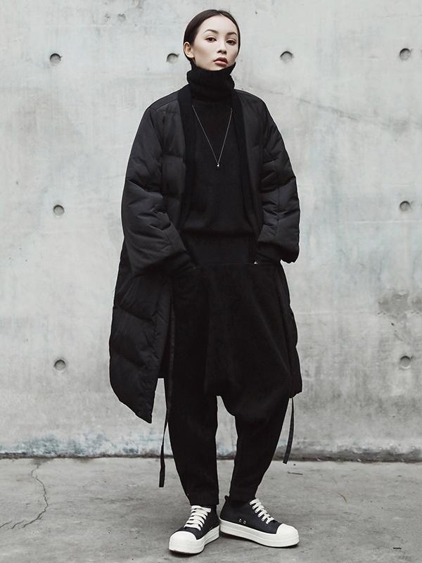Beautifully Finished Coat in a Timeless Design