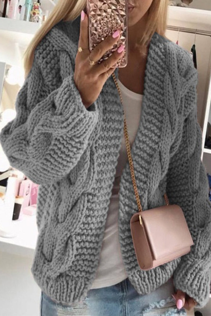 Beautifully Finished Top in a Timeless Design