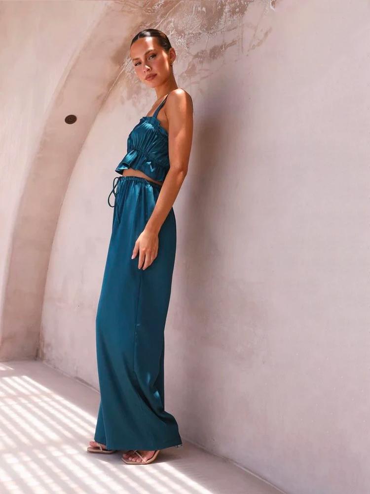 A Vintage Style Garment with Delicate Timeless Details