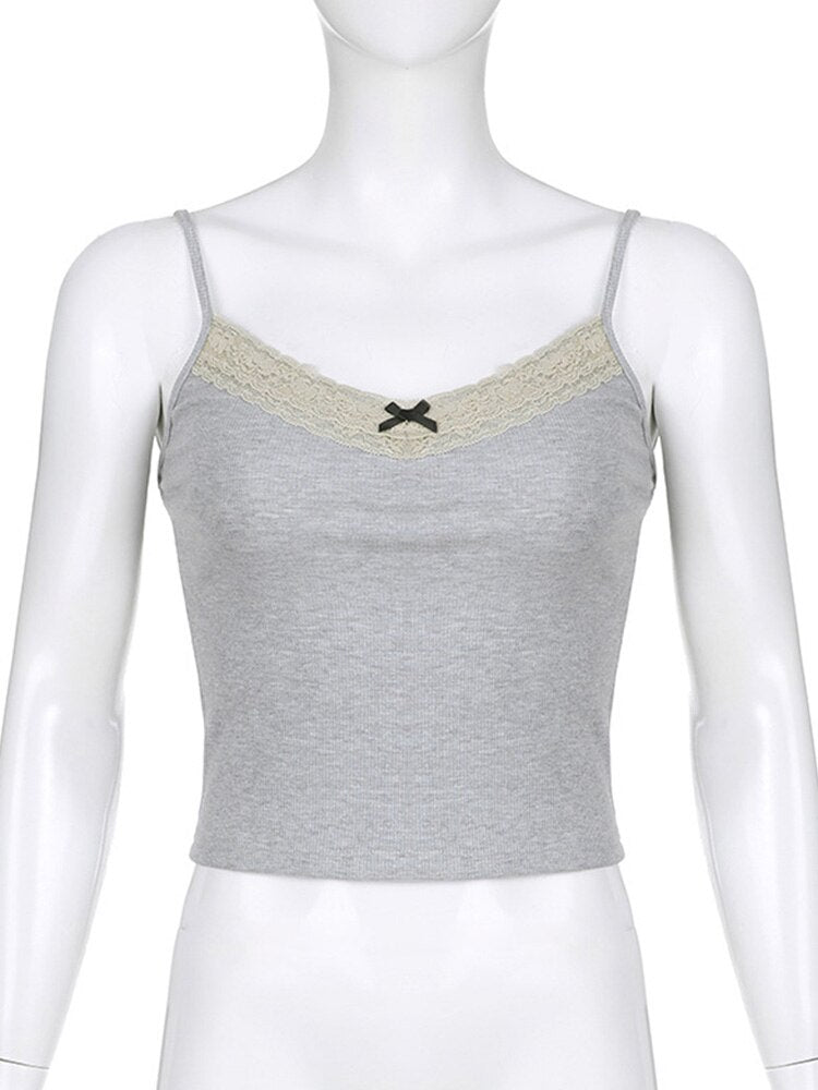 Well Tailored Top with a Graceful Silhouette