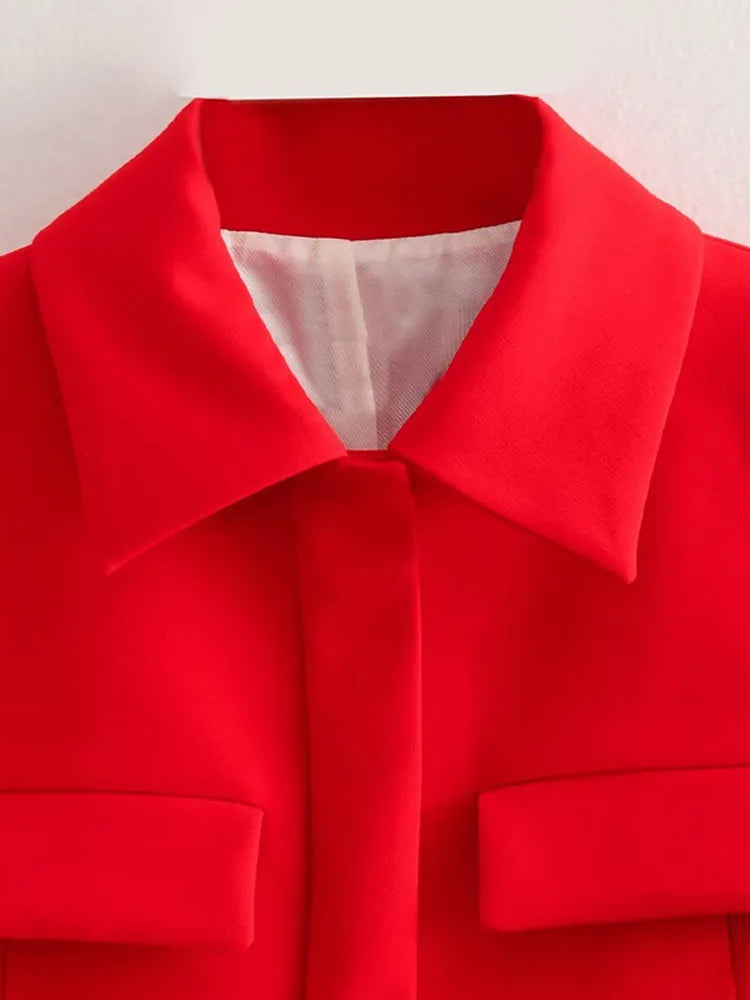 Sophisticated Jacket with a Clean Classic Look