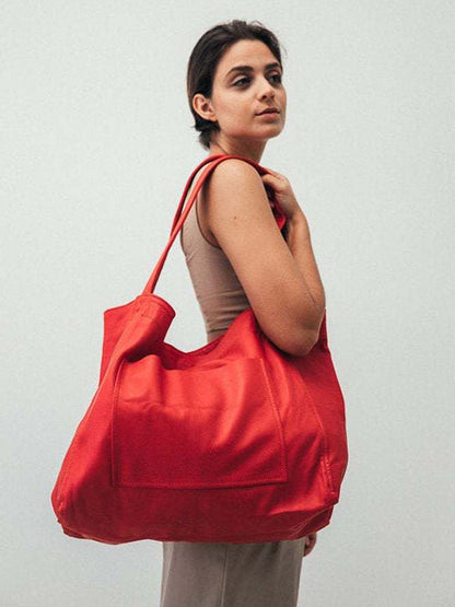 Beautifully Crafted Bag in a Classic Style