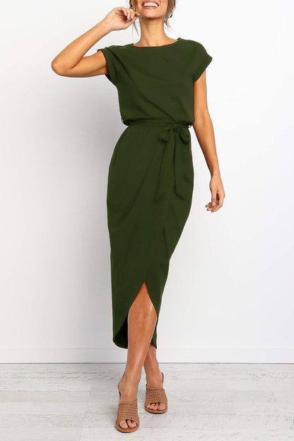 Sophisticated Dress with a Clean Classic Look